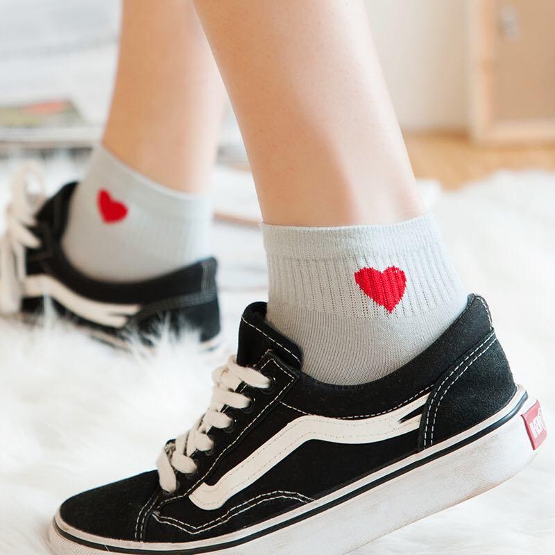 COMBO 5 ĐÔI TẤT CỔ NGẮN HÌNH TIM SIÊU XINH