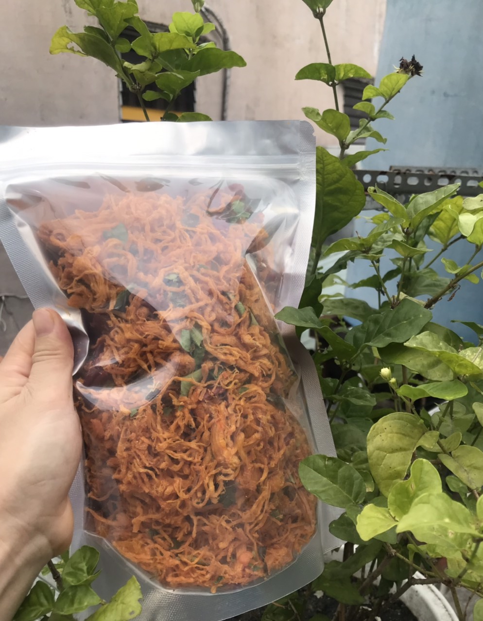200GR Khô gà lá chanh đậm vị