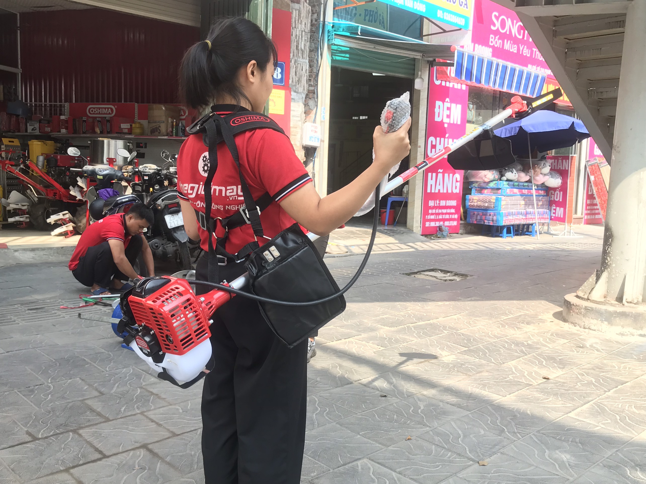Máy cắt cỏ Oshima 260