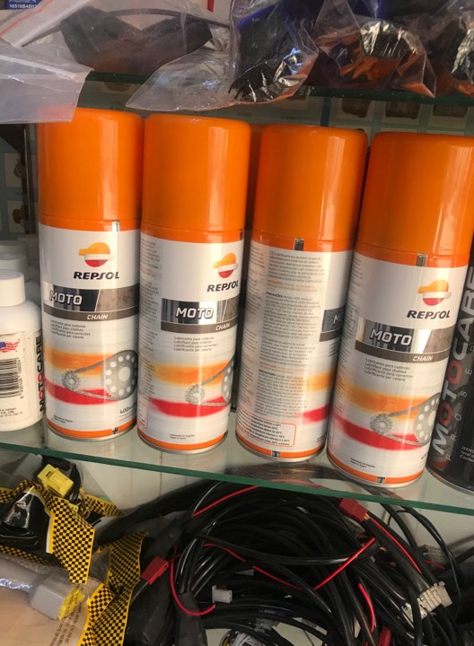 Chai xịt sên Repsol Moto Chain Lube 400ml