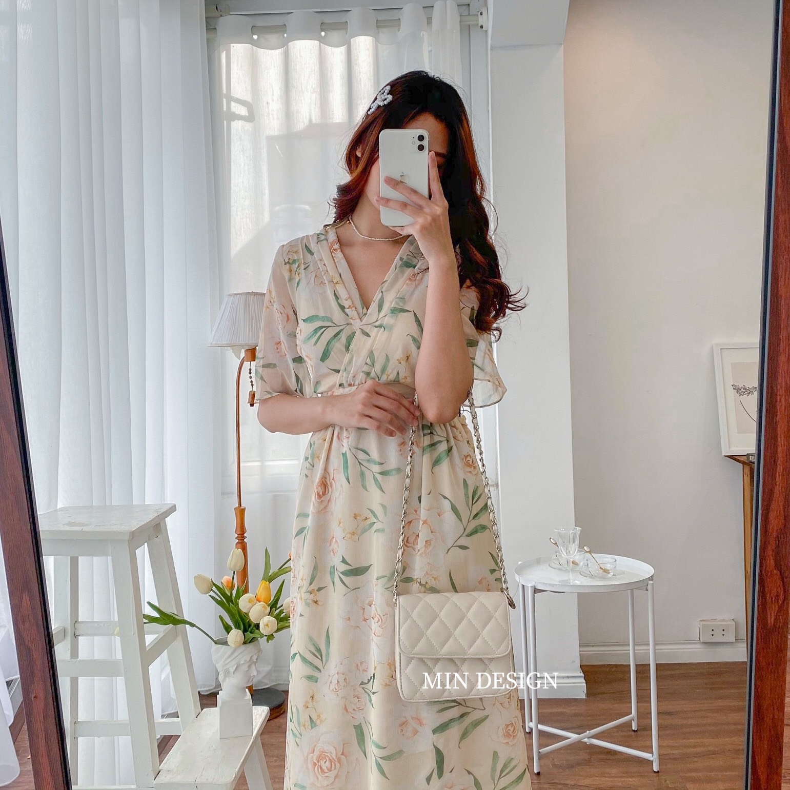 Váy cổ tim hoa be lá xanh Min Design