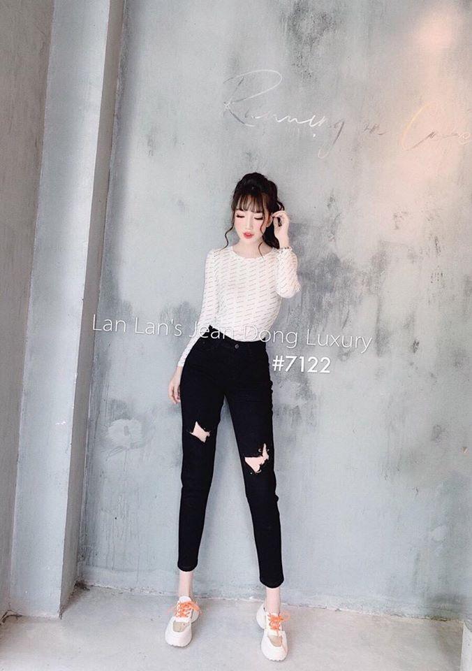 Quần jean nữ rách đùi kiểu