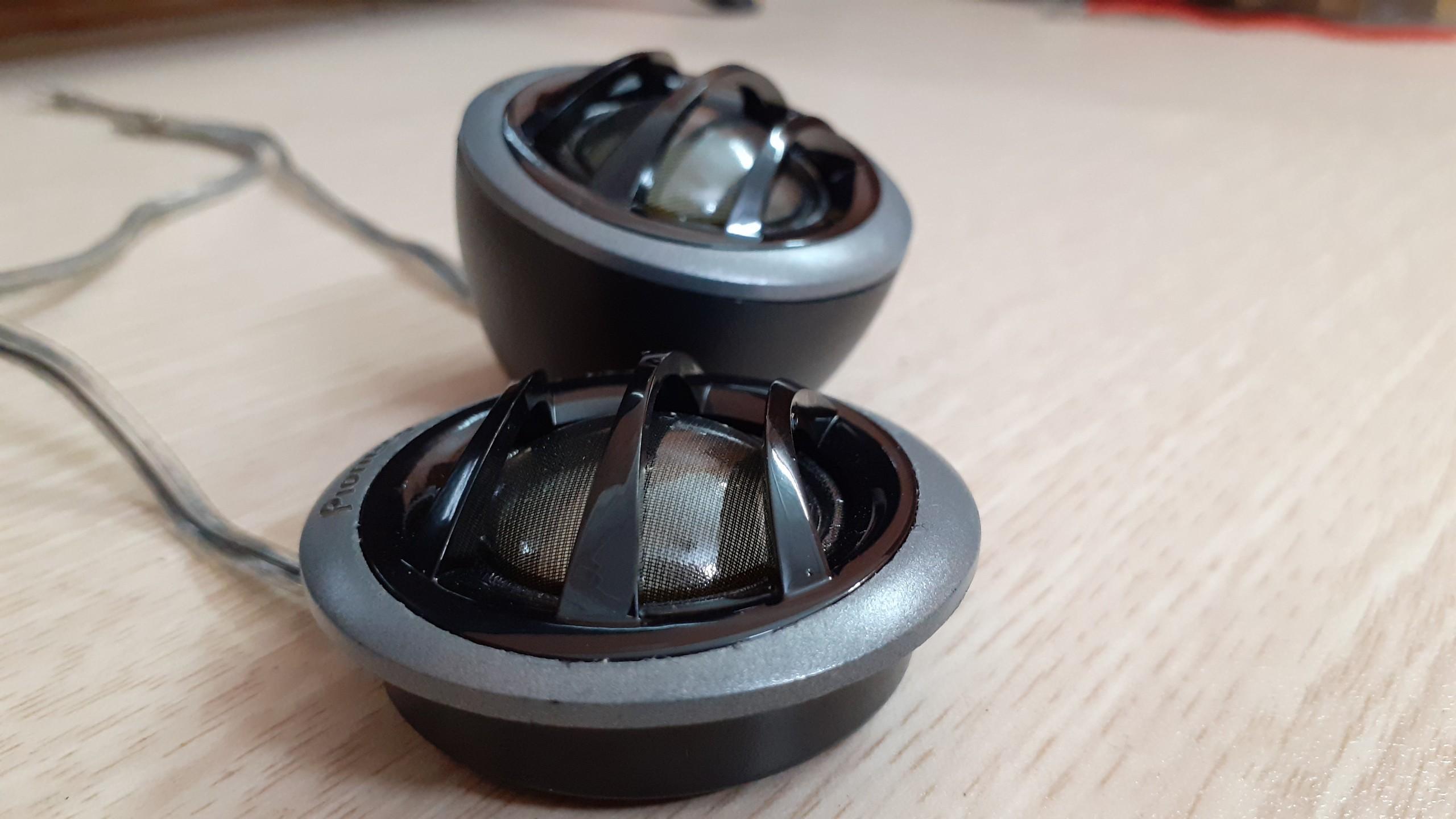 [HCM]LOA TRÉP PIONEER CHO XE HƠI