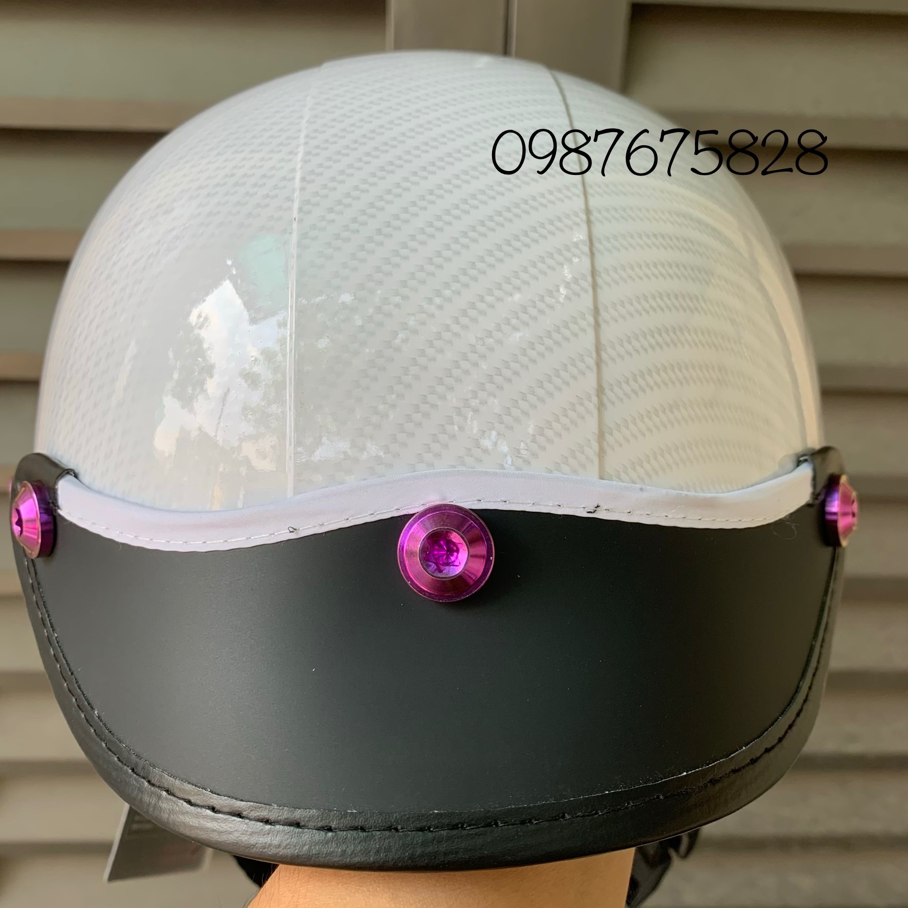 { GIÁ SỈ } Nón nhúng cacbon sơn gắn 3ốc titan Gr5