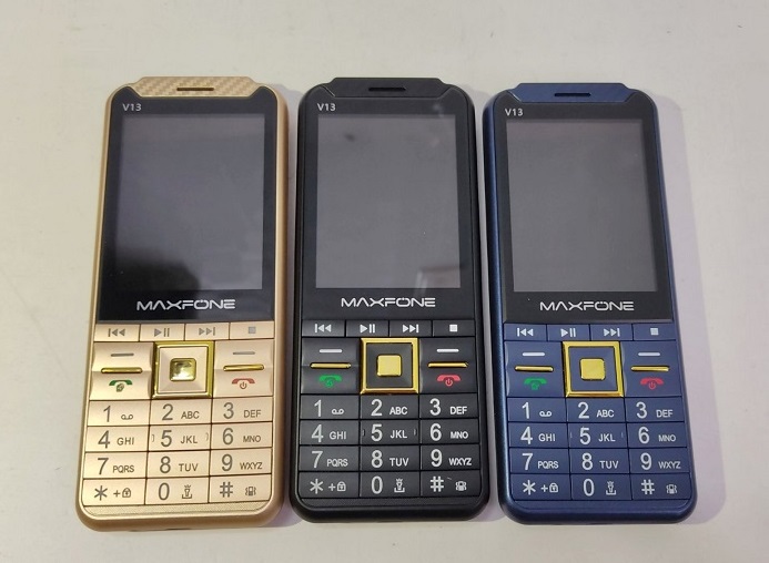 [HCM]Điện thoại 4 sim 4 sóng Maxfone V13