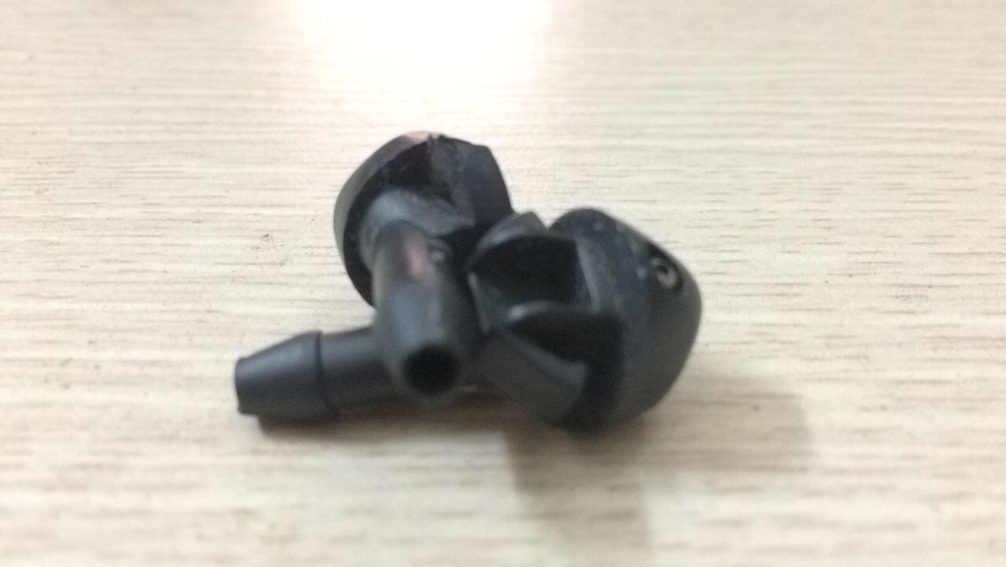 Núm phun nước rửa kính Chery QQ3/Daewoo Matiz