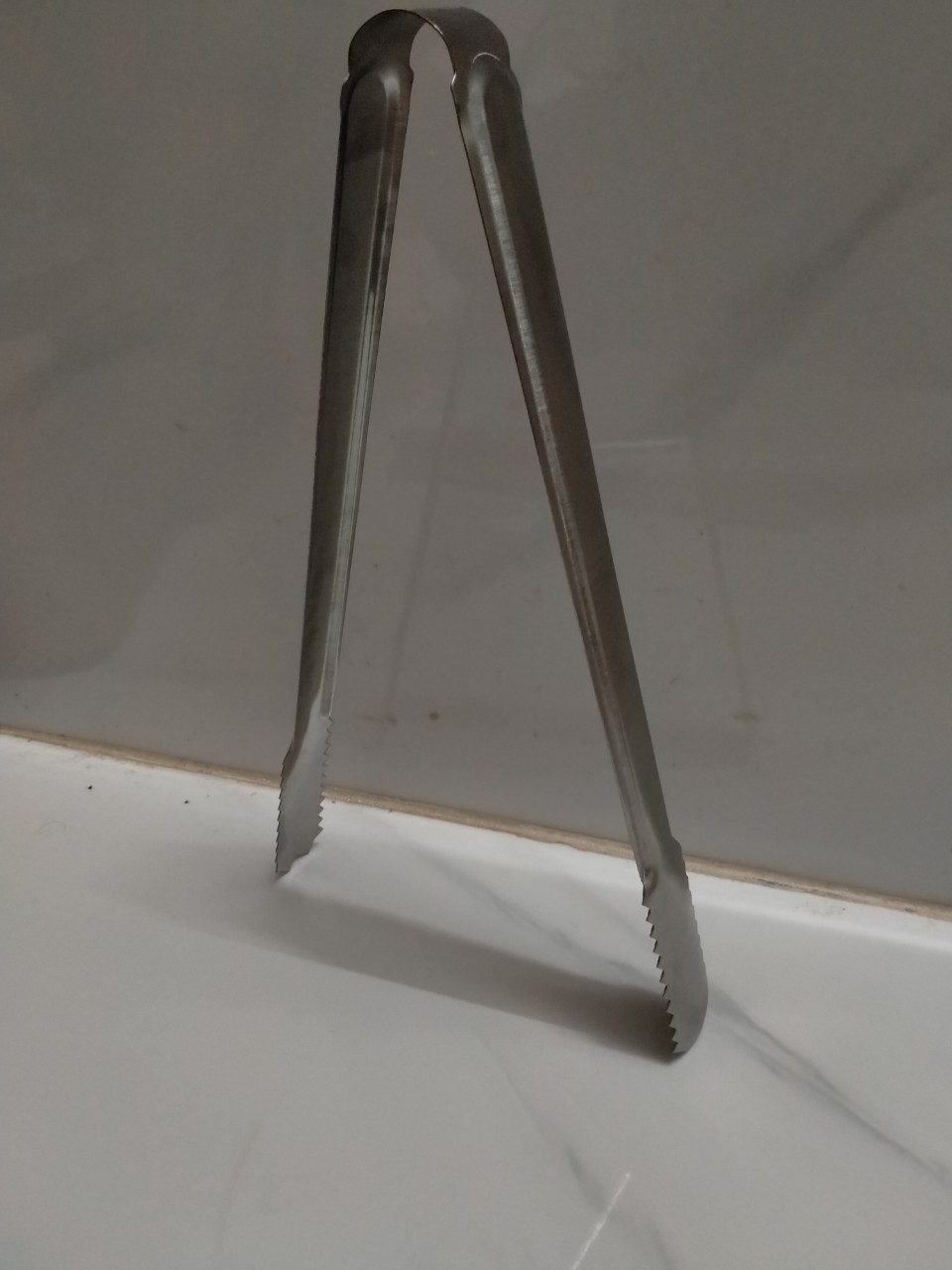 COMBO 2 DỤNG CỤ ĐẬP ĐÁ VÀ GẮP ĐÁ INOX