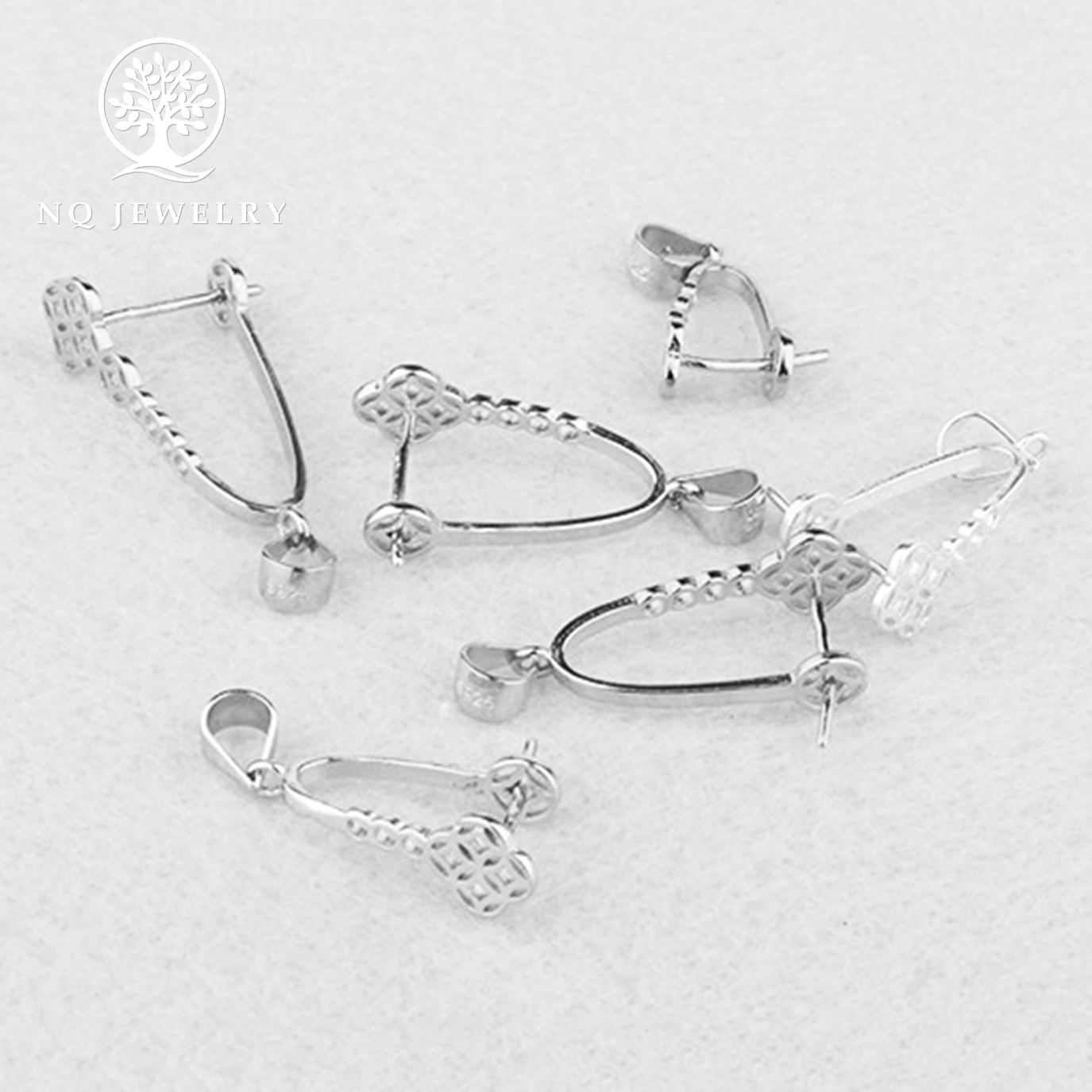 [HCM]Charm bạc khóa - NQ Jewelry