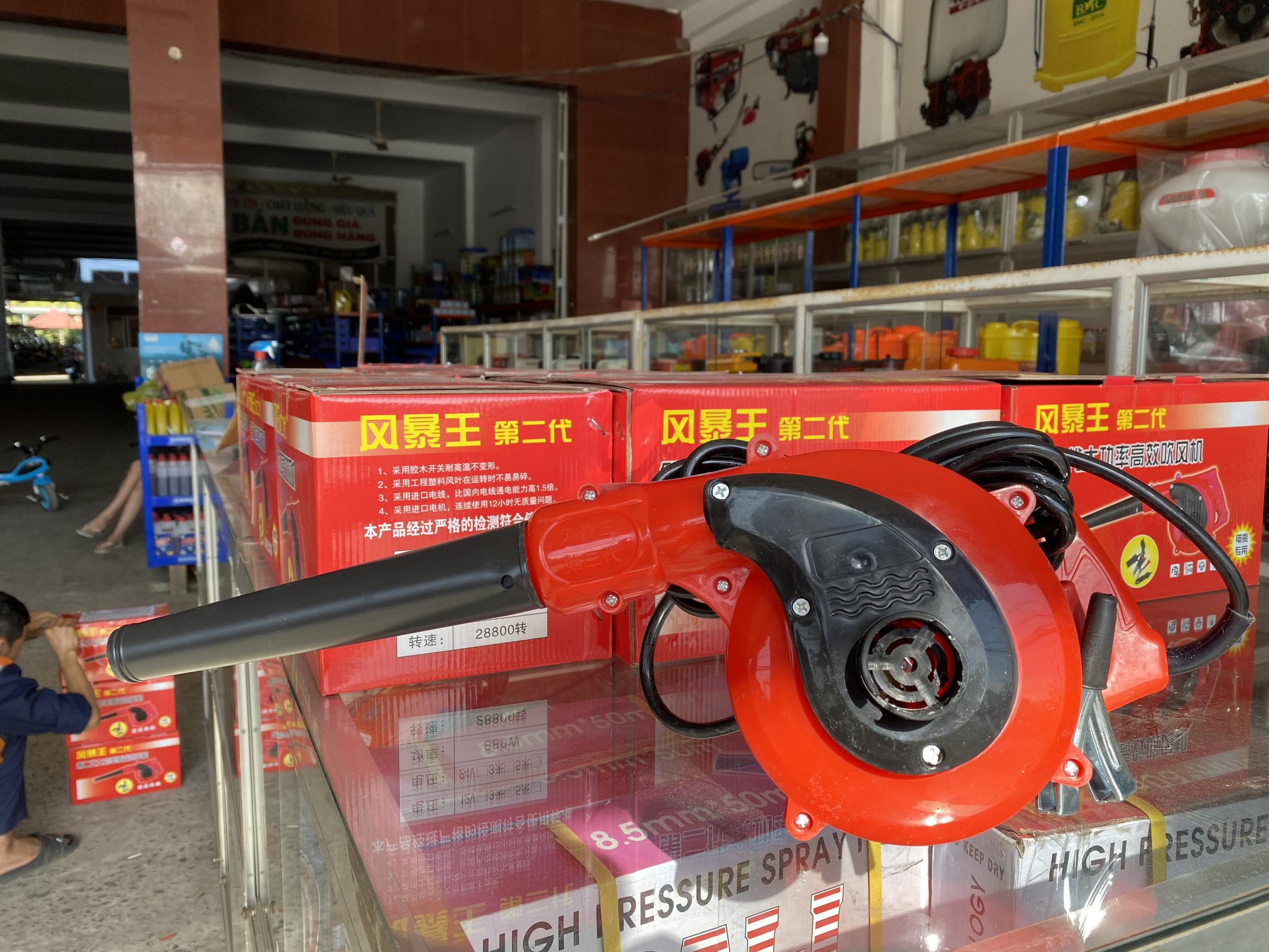 Máy Thổi Bụi 12V 880W -  Kẹp Bình Acqui ( Máy Thổi Bụi Kẹp Bình Acqui )