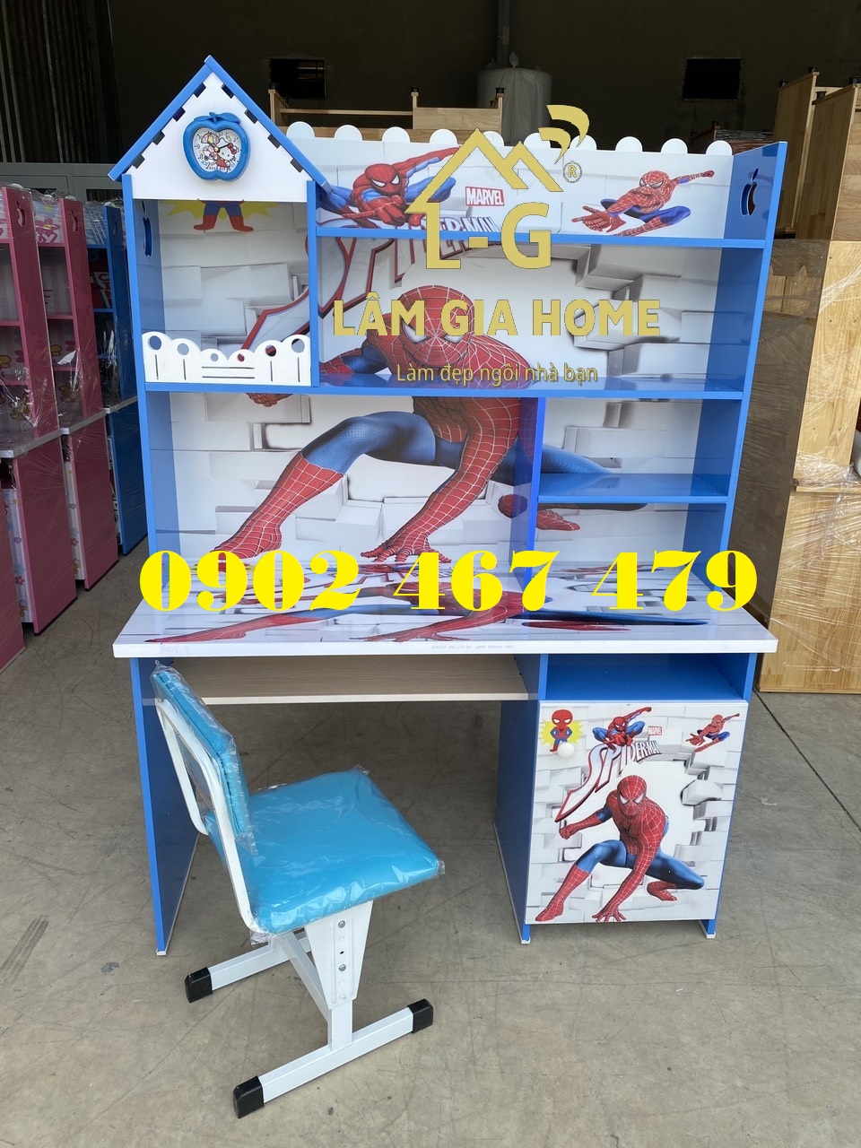 Bàn học sinh nhựa mẫu nhện bao ship q8