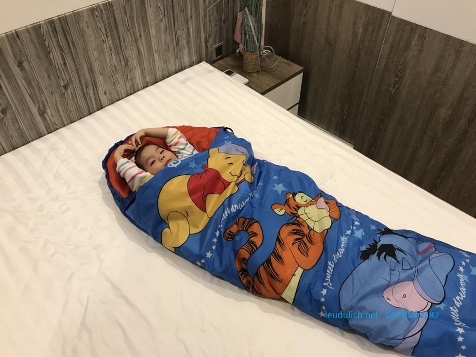 Túi ngủ cho bé tiểu học
