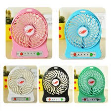 Quạt 3 tốc độ pin sạc