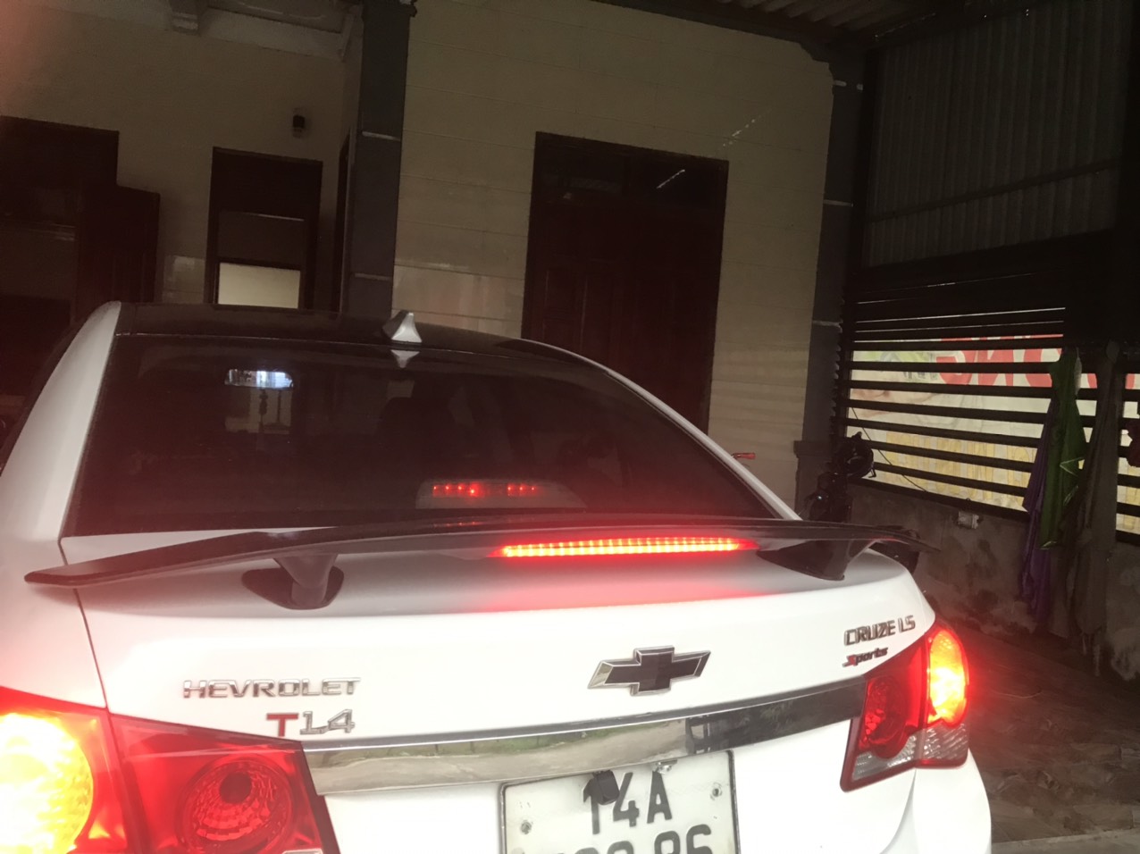 Đuôi gió Lacetti Liên doanh Hàng Cao Cấp