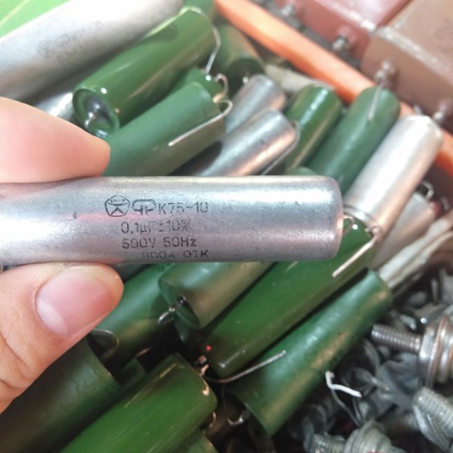 Tụ nga 0.1uf 500v