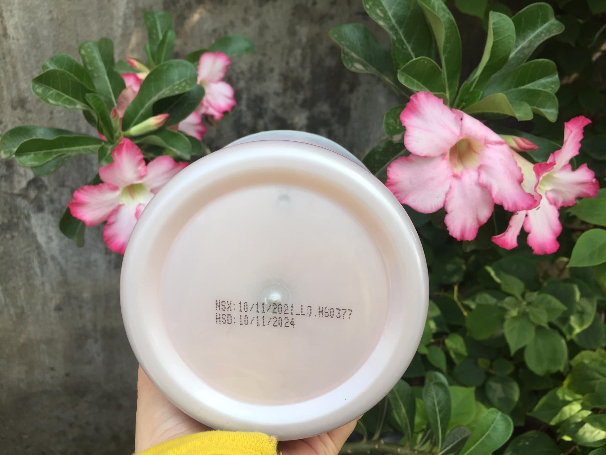Hấp dầu hoa Sen mượt tóc 1000 ml