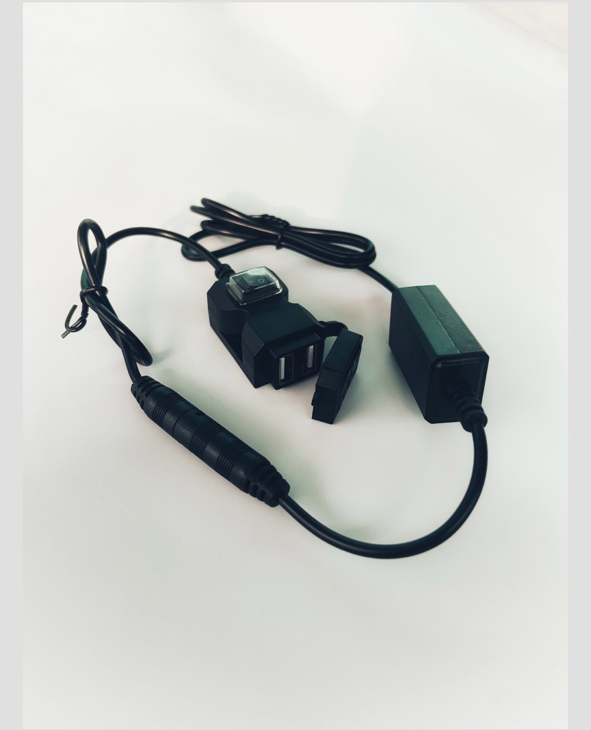 Combo Giá Đỡ Điện Thoại Xe Máy Có Sạc Usb 2 Cổng + Dù mini