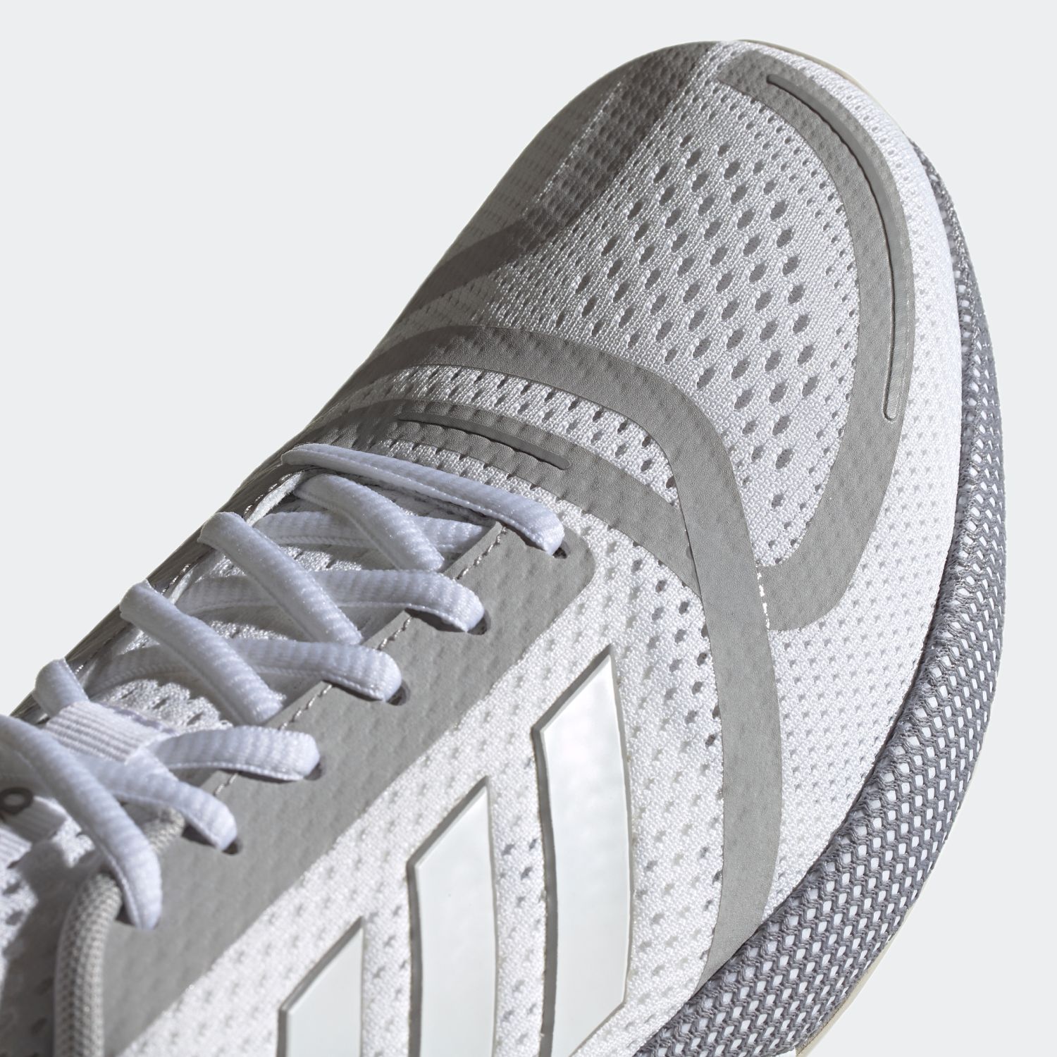 Giày thể thao chạy bộ Adidas Novan Run EE9266