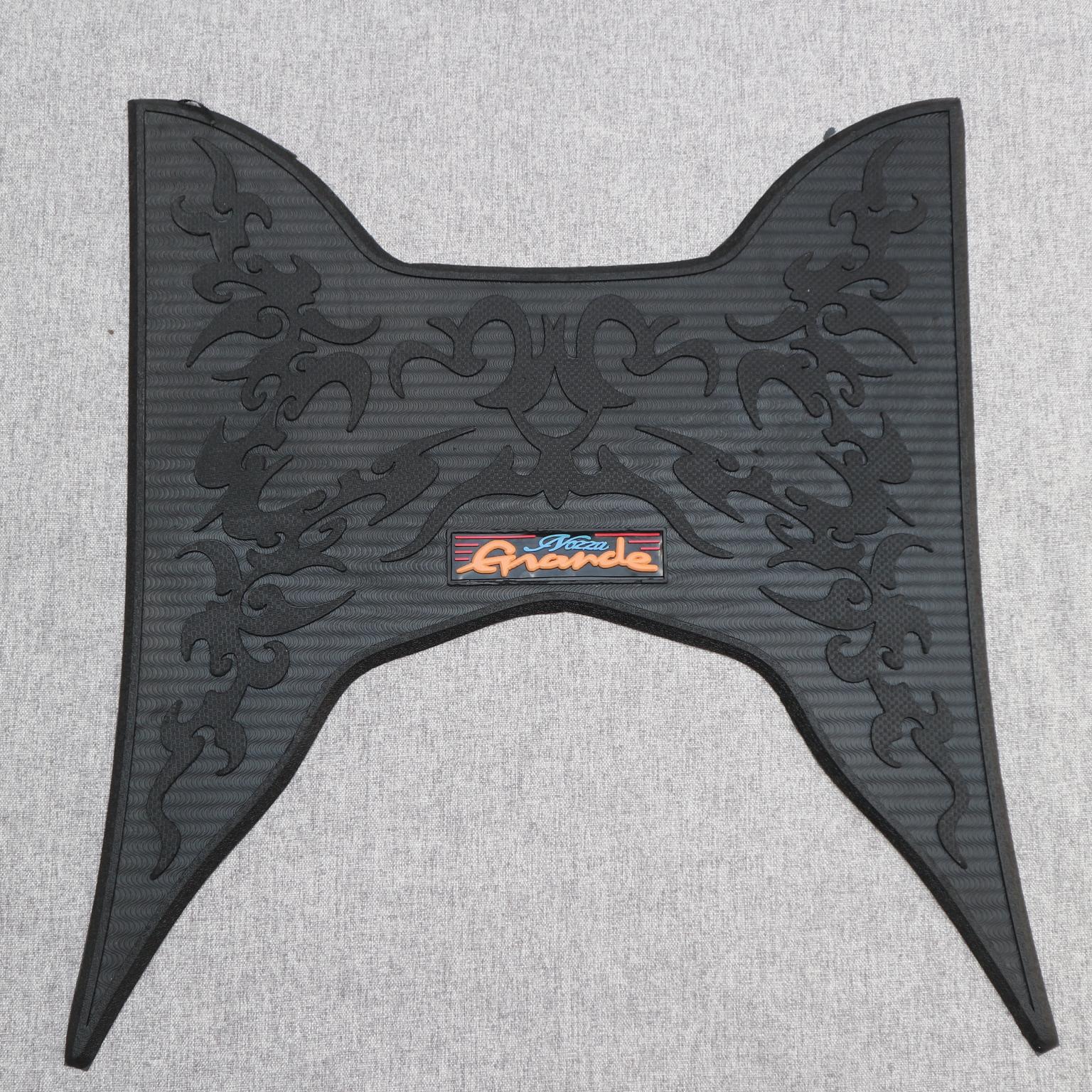 [HCM]Thảm lót chân bằng cao su cao cấp dành cho xe máy NOZZA GRANDE 2019 mẫu mới