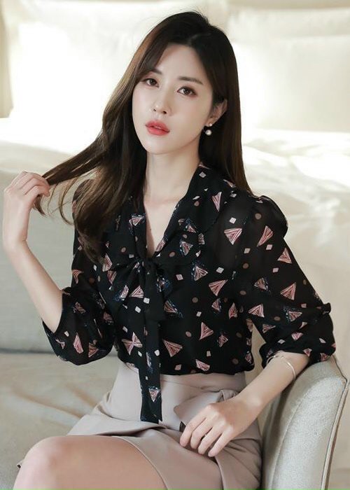 Áo kiểu cột nơ