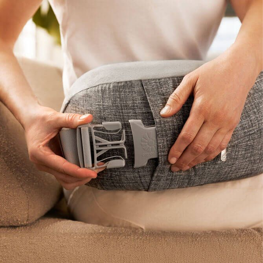 Gối cho bé bú Ergobaby Pillow