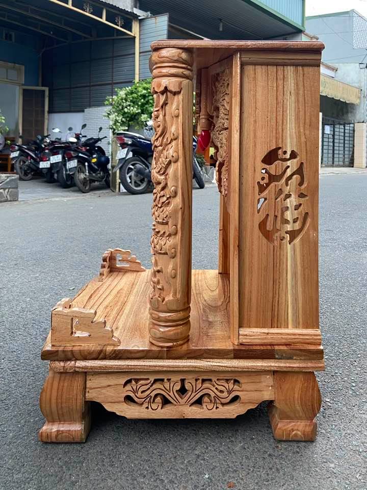 Bàn thờ thần tài gỗ xoan có cột 48 X 68CM ( Hàng đẹp )