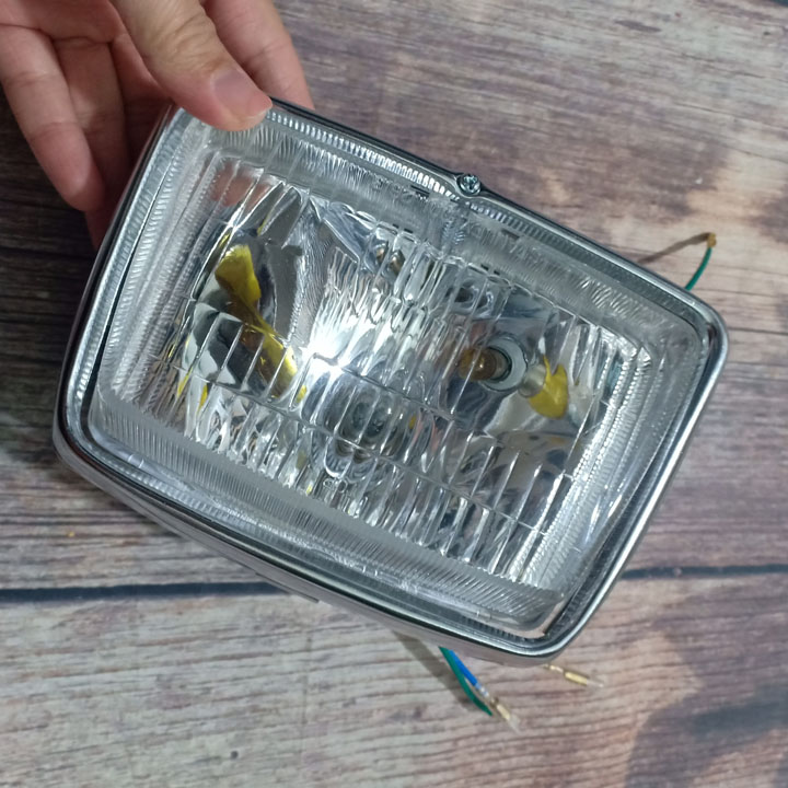 Quá chất luôn - Bộ đèn pha xe CUB 82