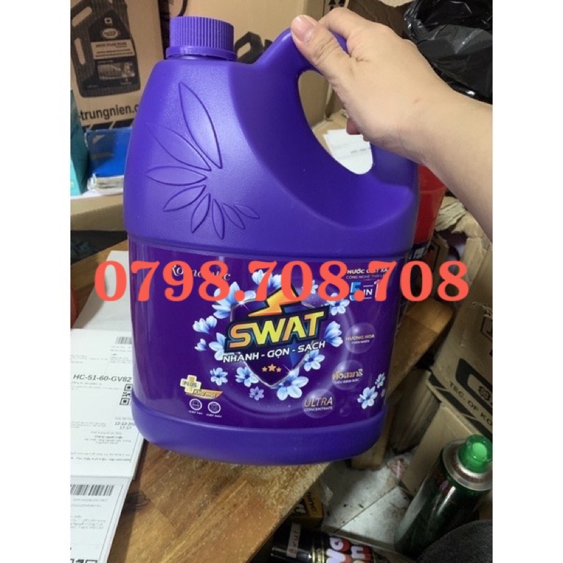 Nước Giặt Xả Swat Romantic Hương Hoa Thiên Nhiên Can 3.8KG