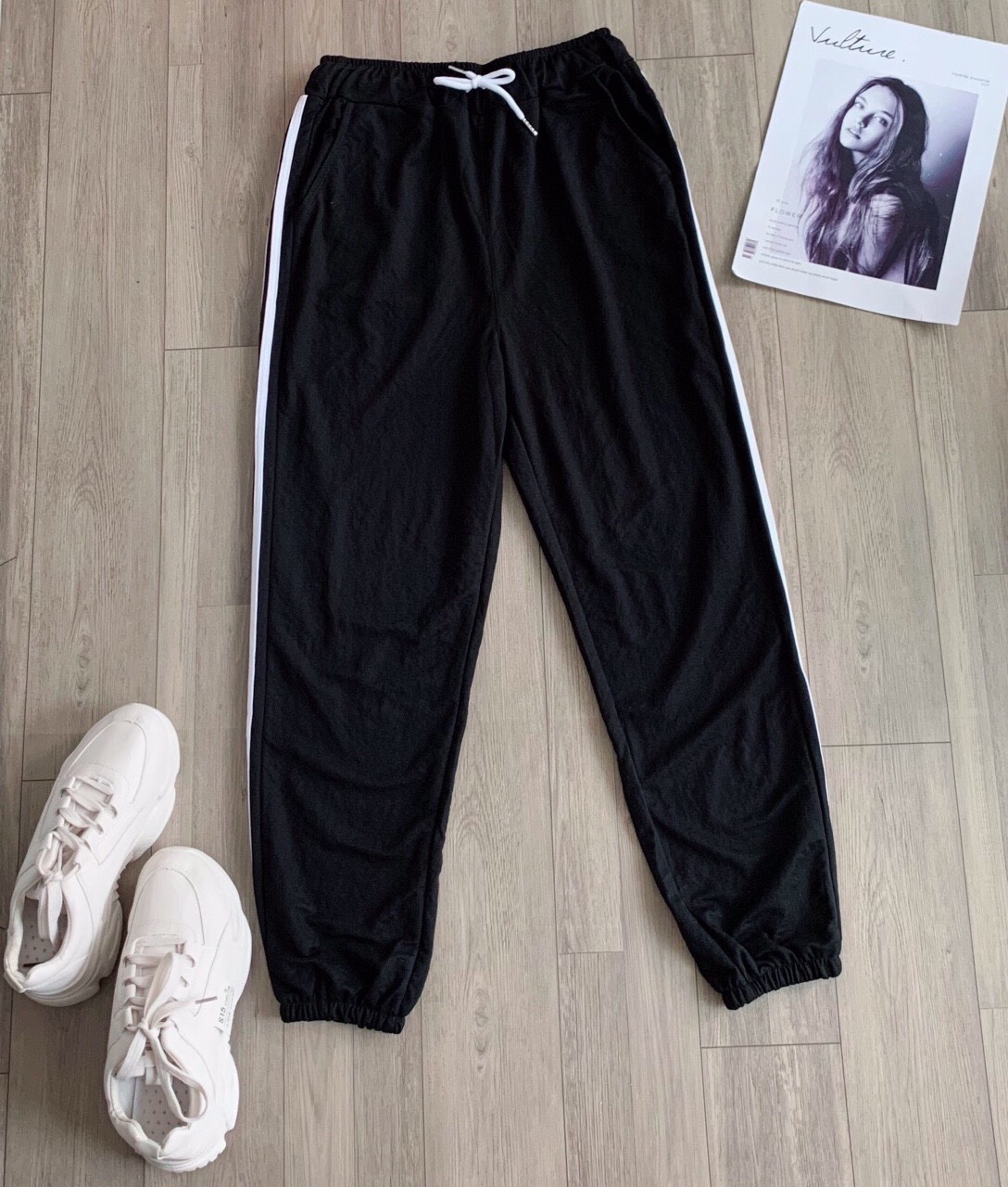 Quần kaki lưng thun dây rút