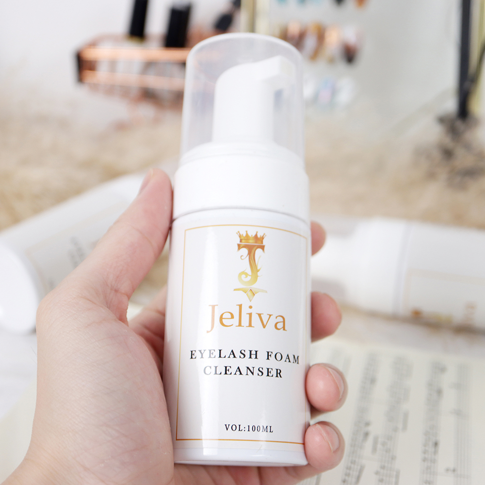 Chai tạo bọt vệ sinh mi Jeliva 60ml