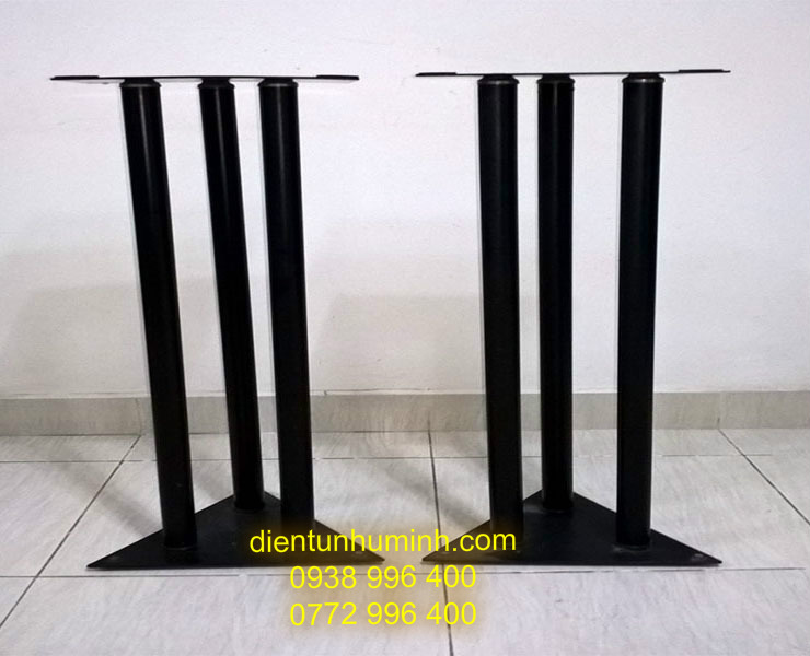 Chân để loa bằng sắt Màu Đen 5Tấc