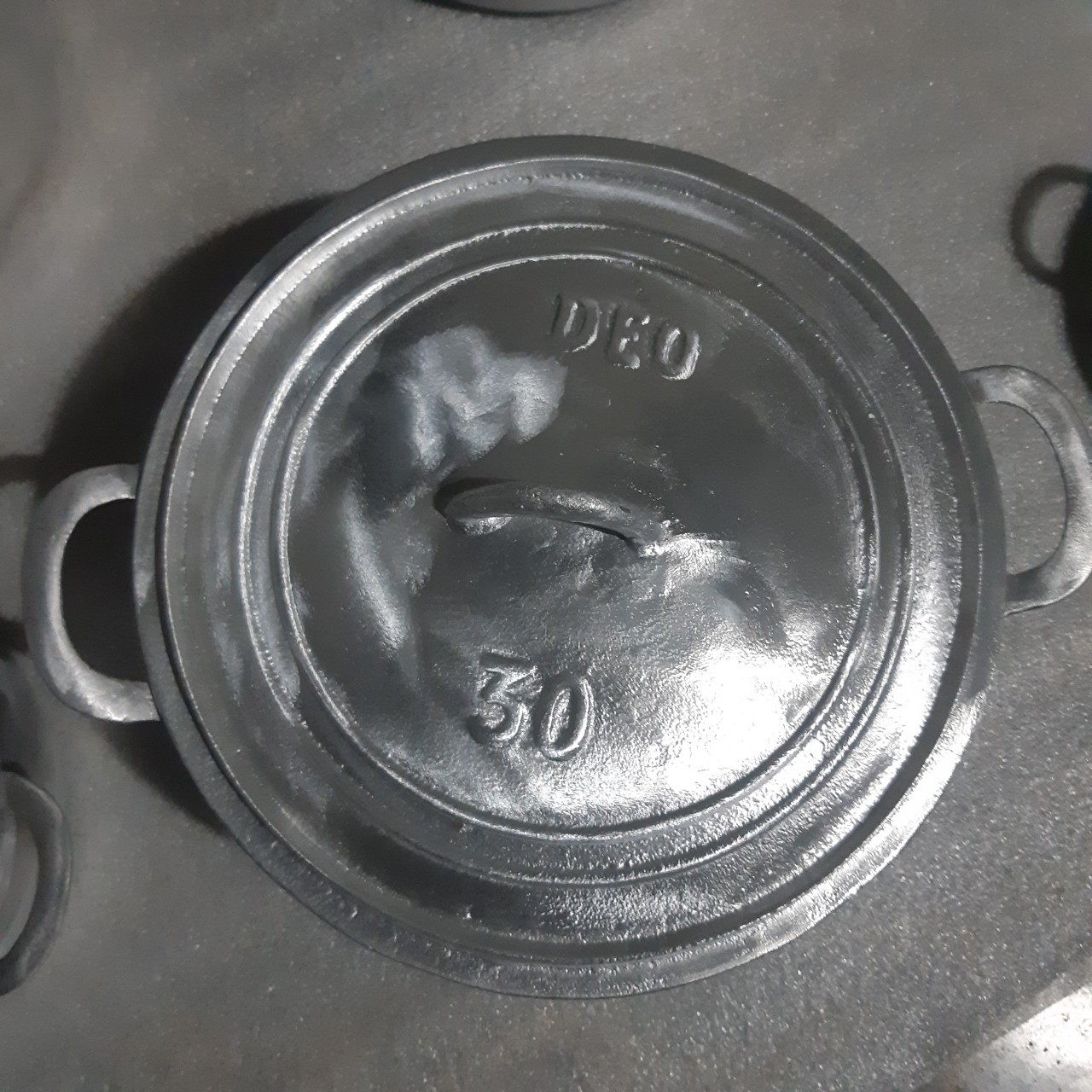 Nồi gang đúc thủ công nguyên khối (đủ các size)