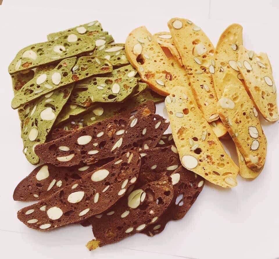 [HCM][Baker Baking] Bánh ăn kiêng BISCOTTI mix 3 vị (vanilla matcha cacao) bánh ngũ cốc nguyên cám ít calo giảm cân