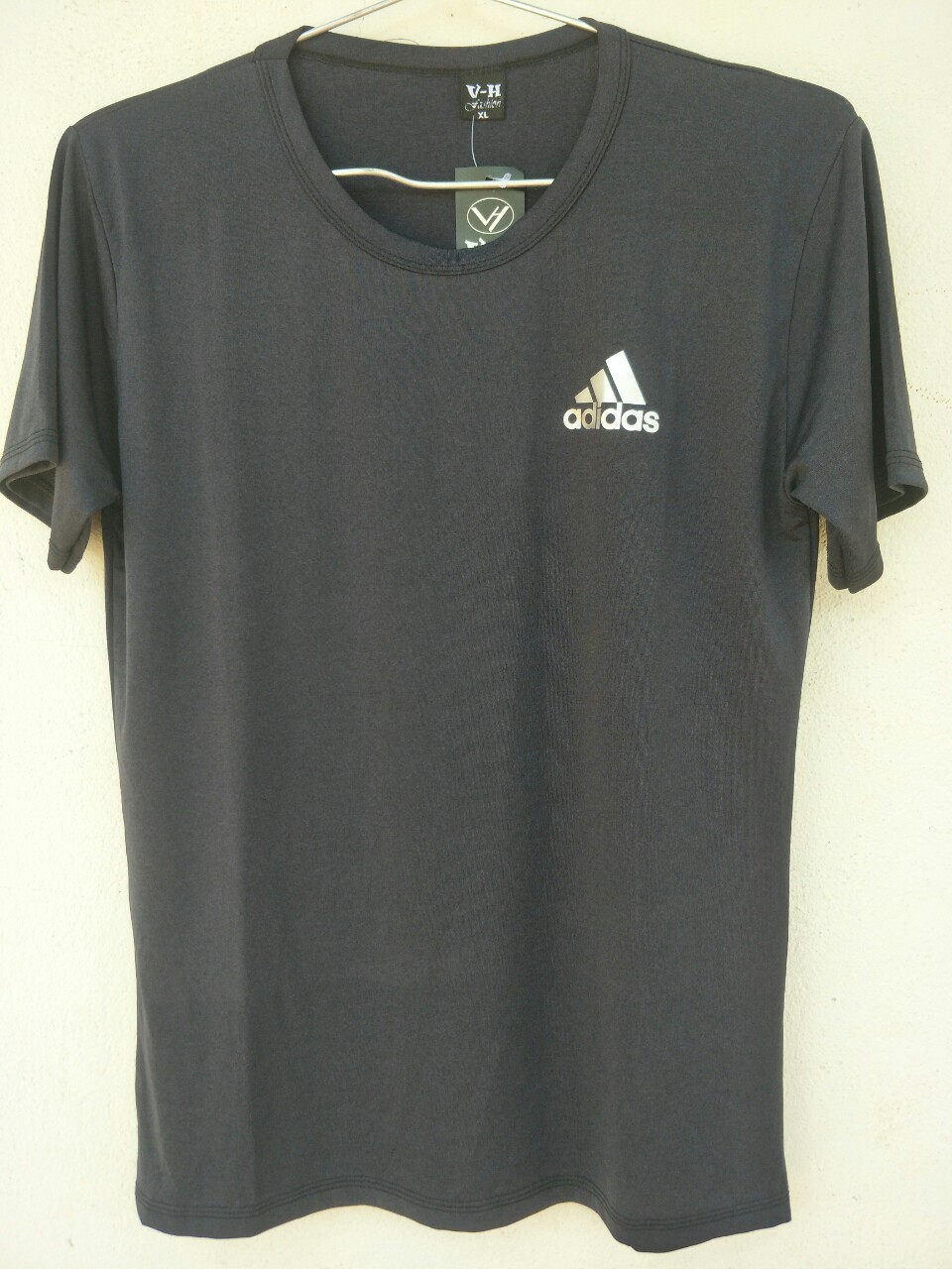 AO THUN NAM CO TRON MUOI TIEU THOI TRANG TRE (ADIDAS)