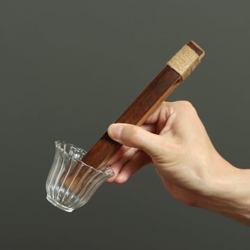Nhíp tre gấp chén trà- hàng thủ công mỹ nghệ- siêu đẹp.