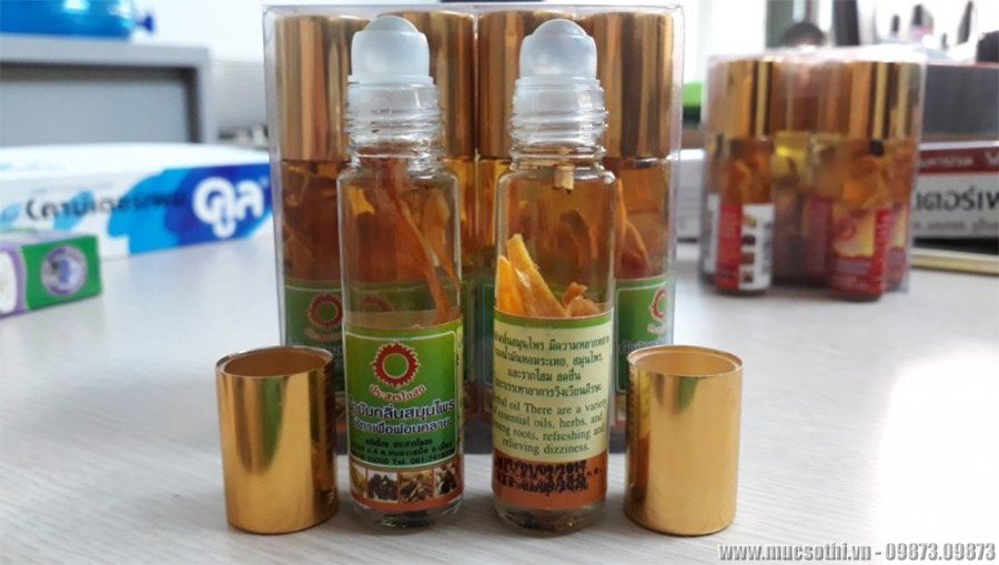 [Đ] Combo 3 chai dầu lăn nhân sâm Thái Lan 8ml/chai