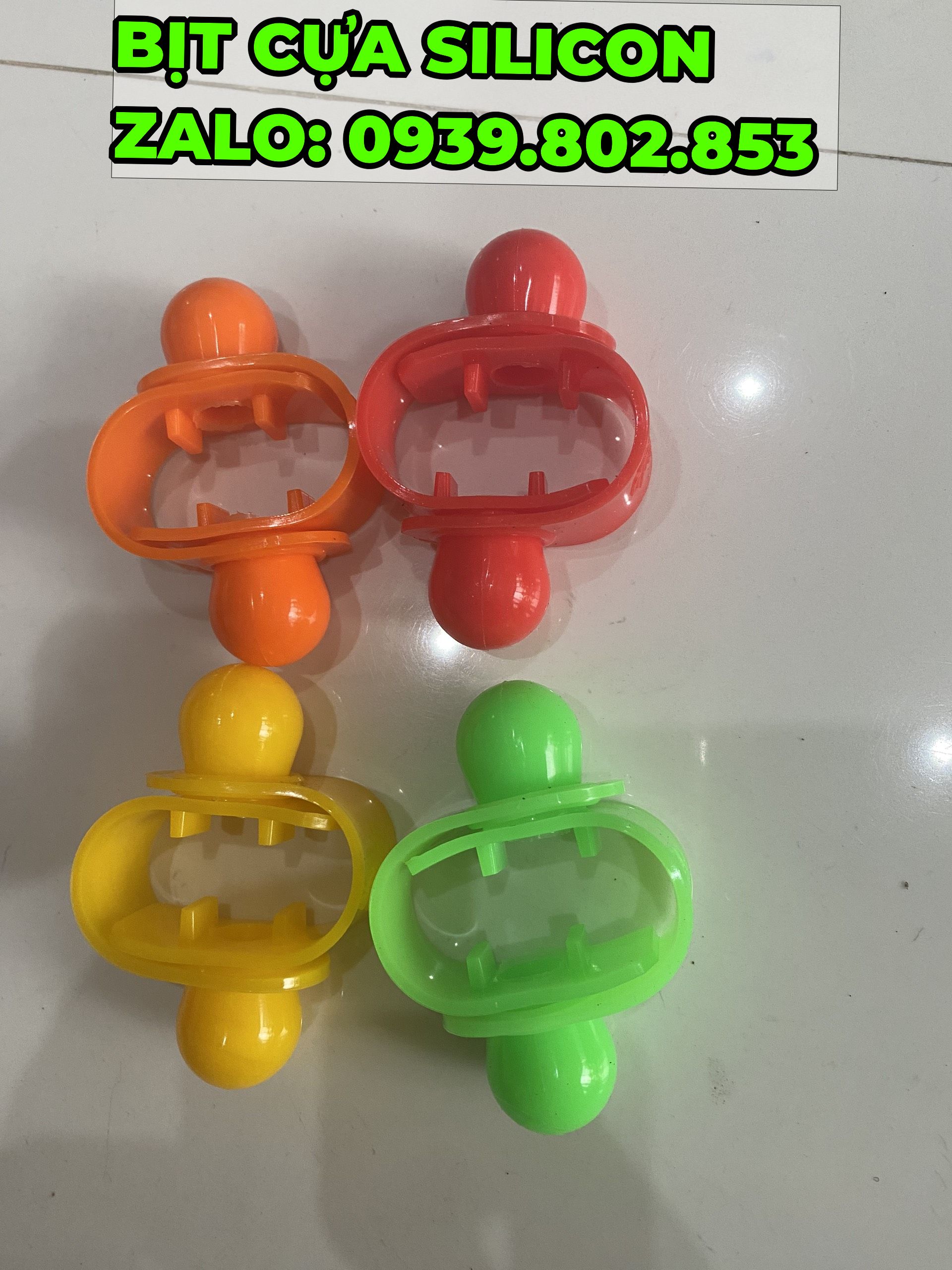 Bịt cựa SILICON ( Bịt cựa mũ) giá rẻ (1 bộ 4 cái) GÀ NÒI, GÀ TRE