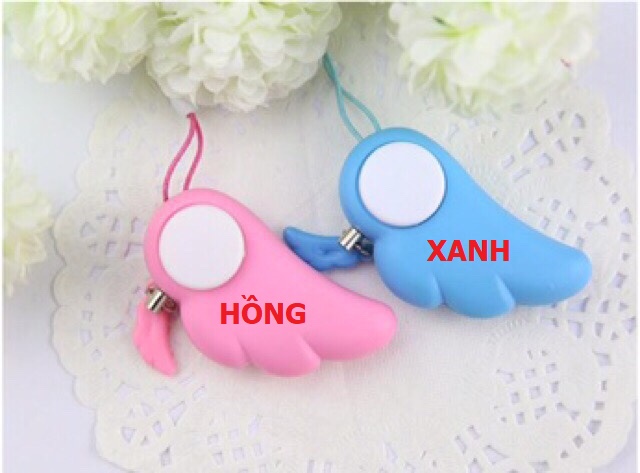 Buckle hook. There is safety whistle for kids. Th078