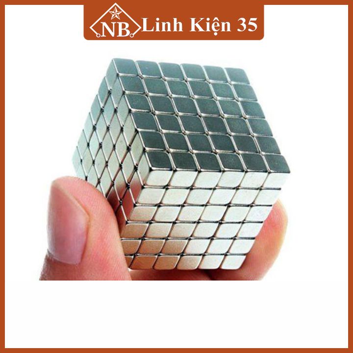 Một viên nam châm đất hiếm vuông (4x4x4mm/10x10x10mm)