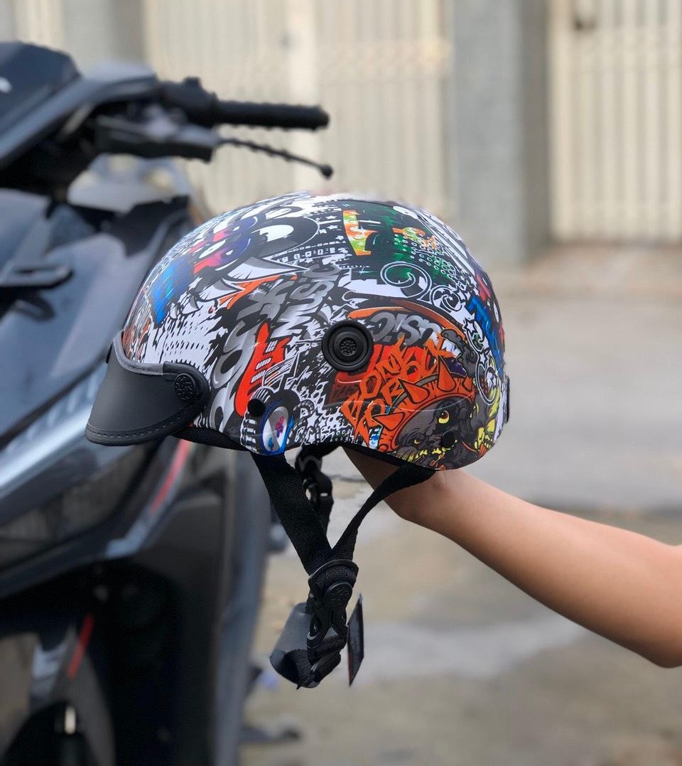 nón bảo hiểm nhúng carbon cực hot