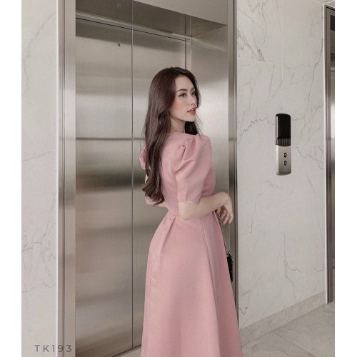 ĐẦM XÒE CỔ V ĐẮP CHÉO TAY PHỒNG