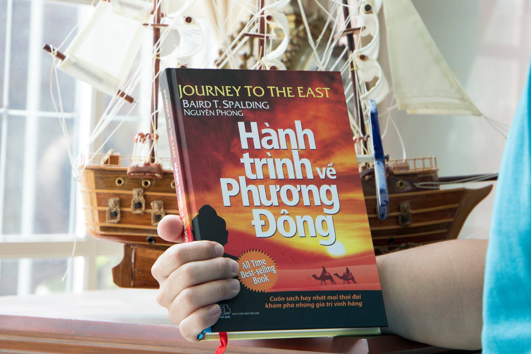 Sách - Hành Trình Về Phương Đông (Bìa Cứng) (FN)