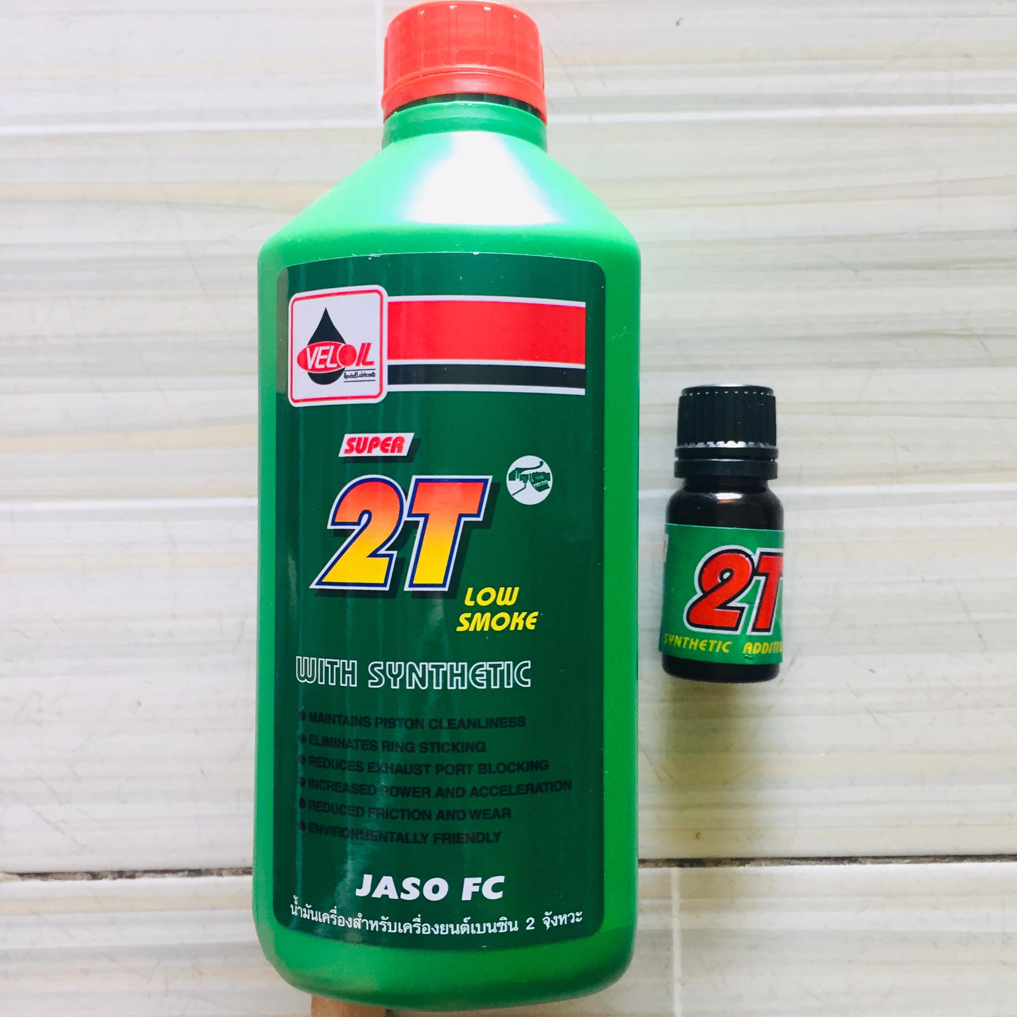 Nhớt thơm xe 2 thì thái lan và tinh dầu thơm serum