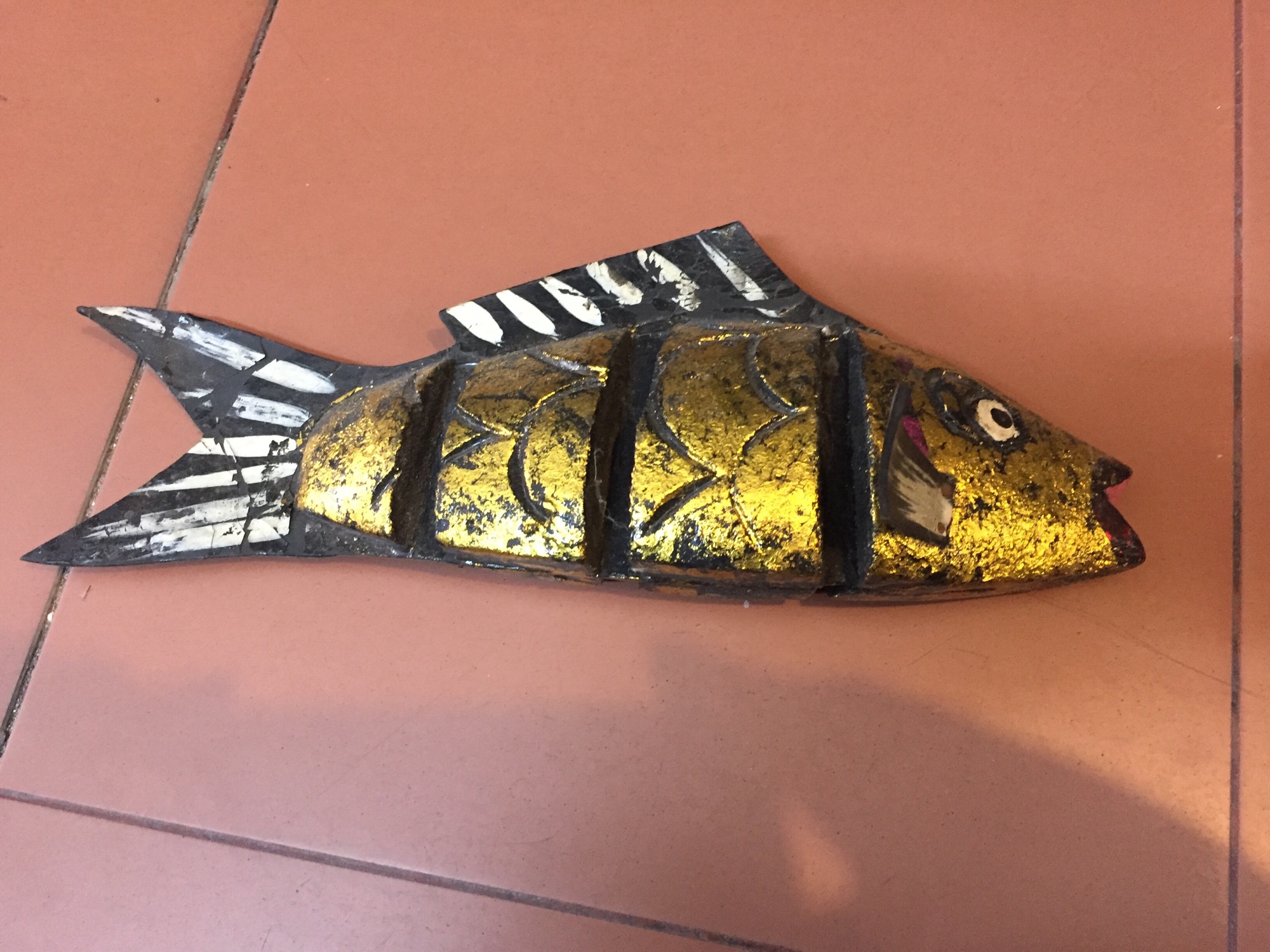 Cá gỗ sơn mài ( 28*12*6cm )