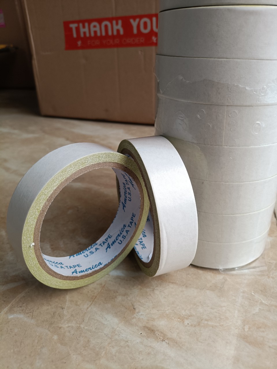 Băng keo 2 mặt vàng dầu siêu dính 24mm x 9m (1 cuộn)