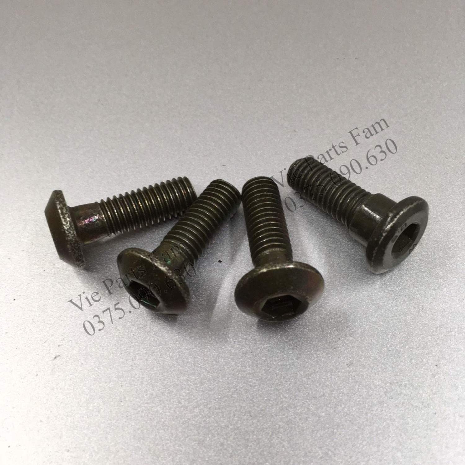 Bộ 4 con ốc thắng phanh đĩa xe Yamaha