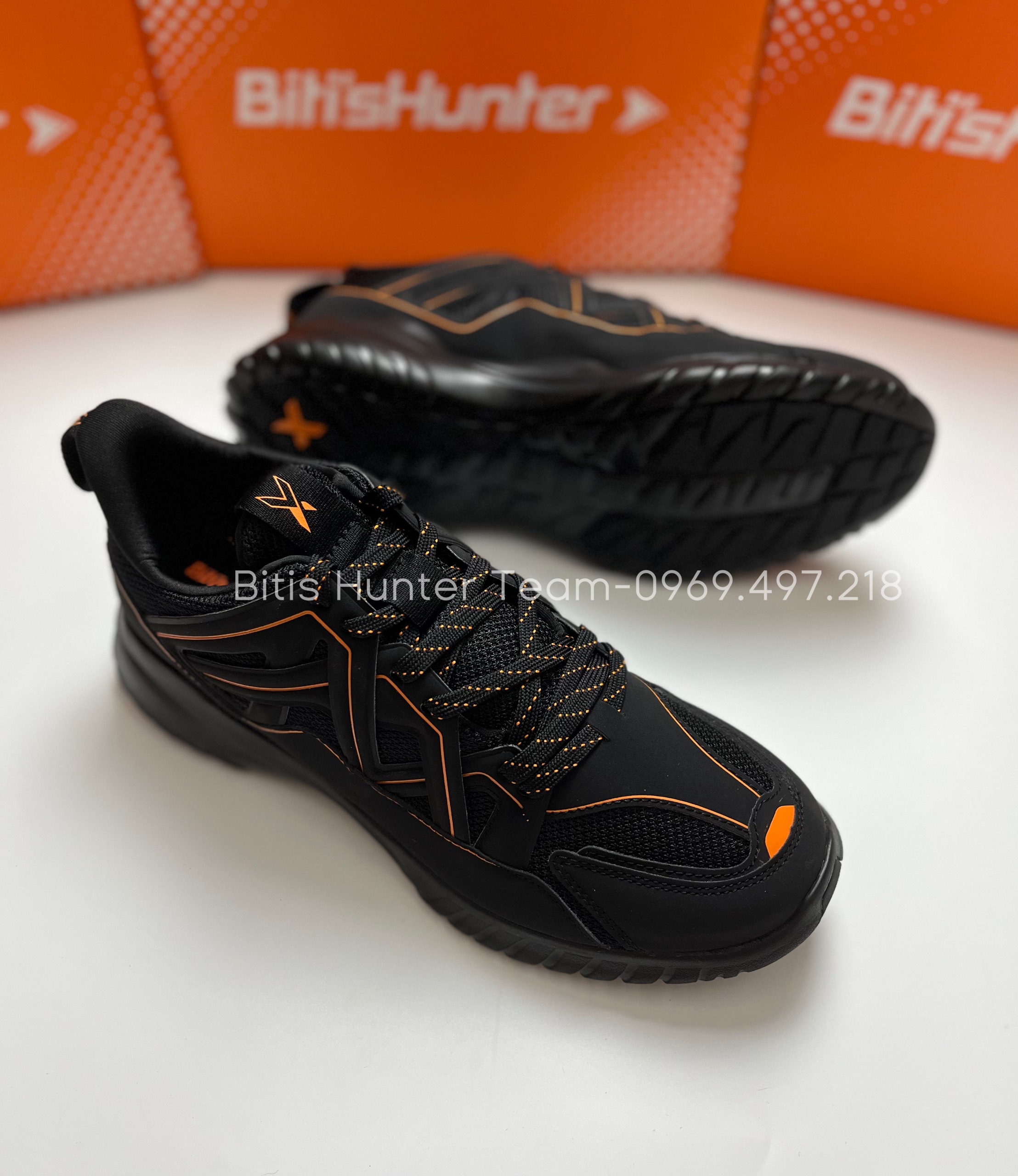 Giày Thể Thao Cao Cấp Nam Nữ Bitis Hunter X Multi Layer - DSMH02800DEN/DSWH02800DEN