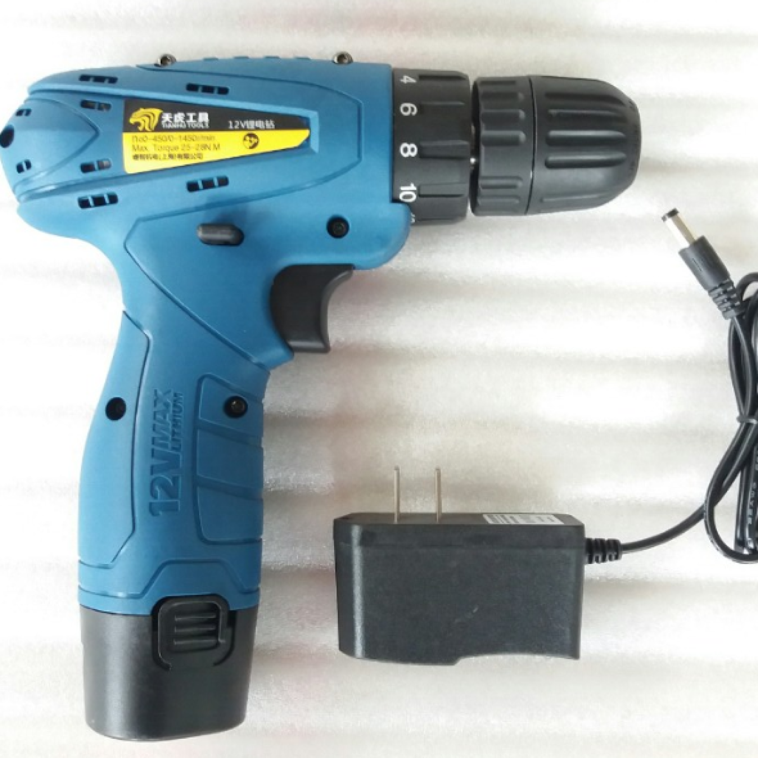 Máy khoan và vặn vít chạy pin 12v - vv12v