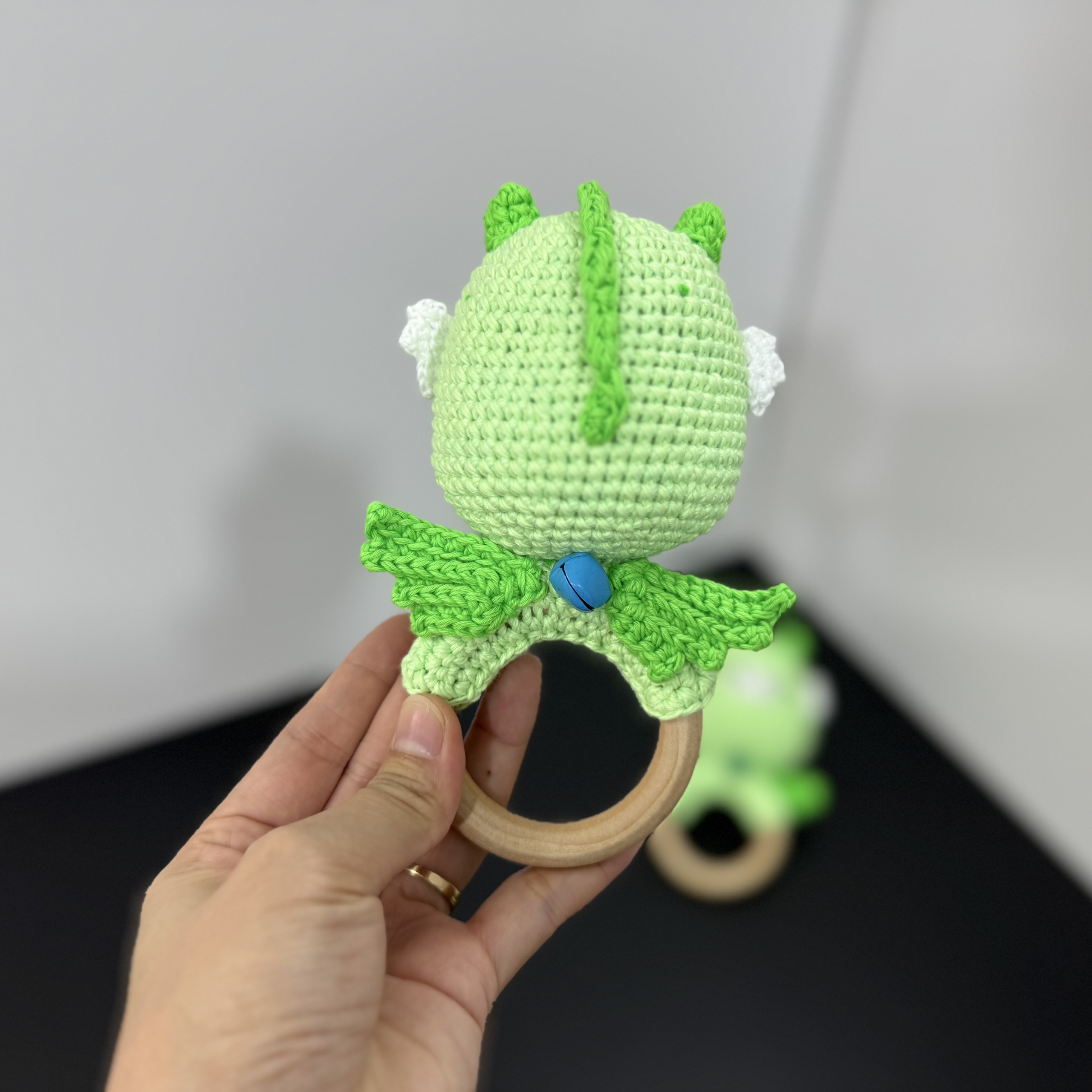 Lục Lạc Khủng Long Cho Bé