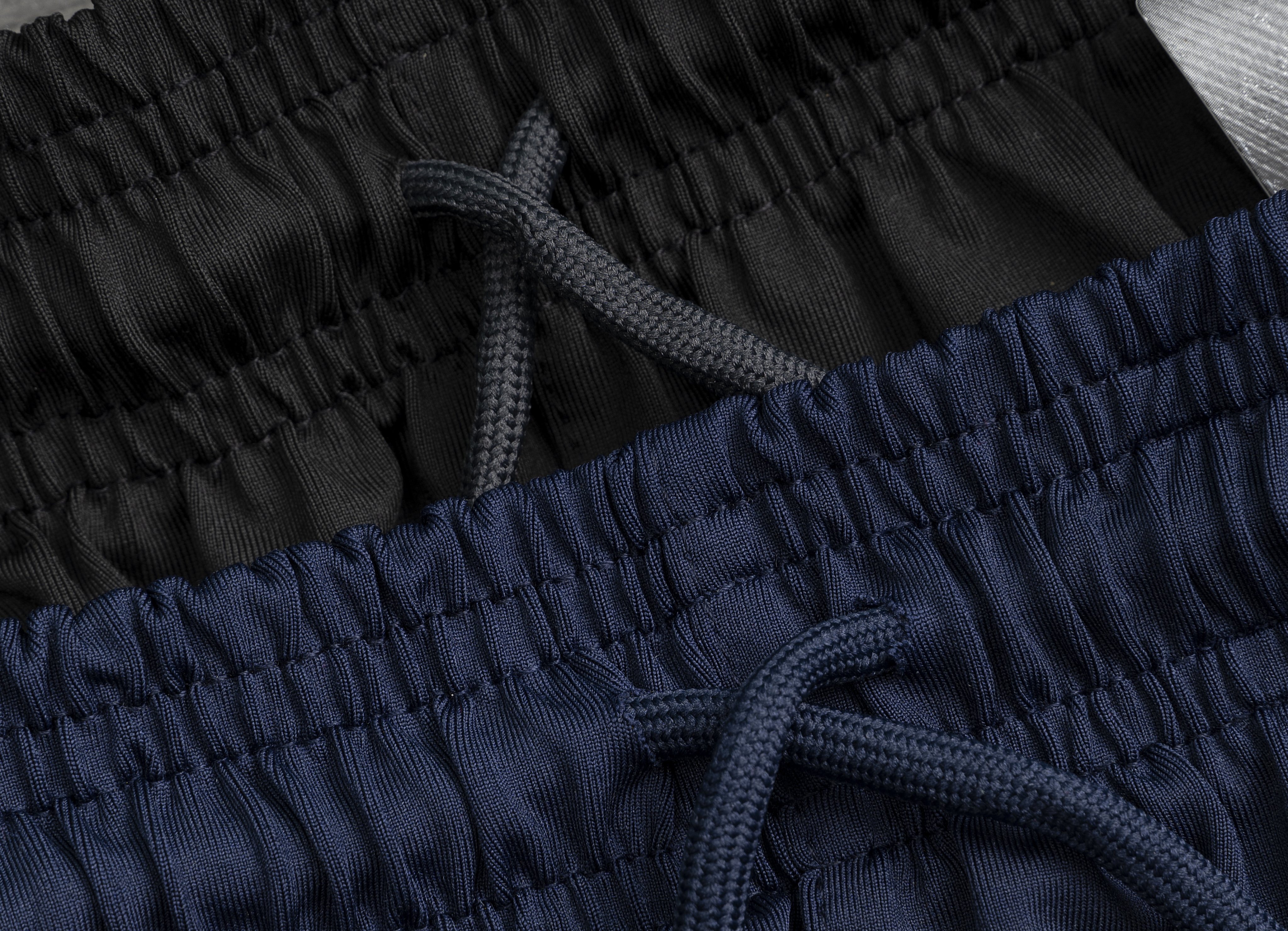 Quần short thể thao nam Q132 chất thun co dãn 4 chiều vải mềm mịn thoáng khí không xù lông nhão vải logo thêu sắc nét