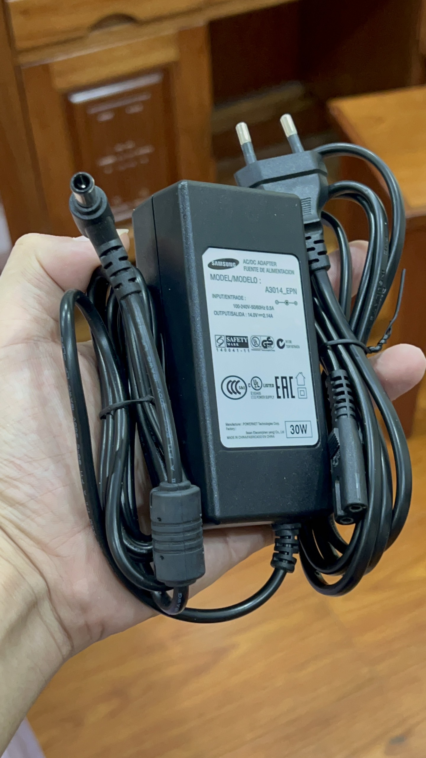 Adapter cho màn hình samsung 14V 2.14A